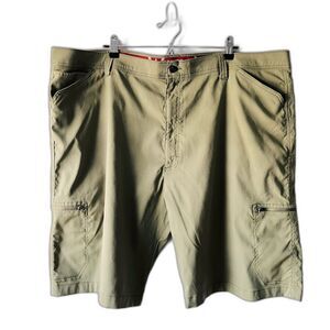 Wrangler Mens Khaki Flat Front Nylon Spandex Hiking Shorts Size 48